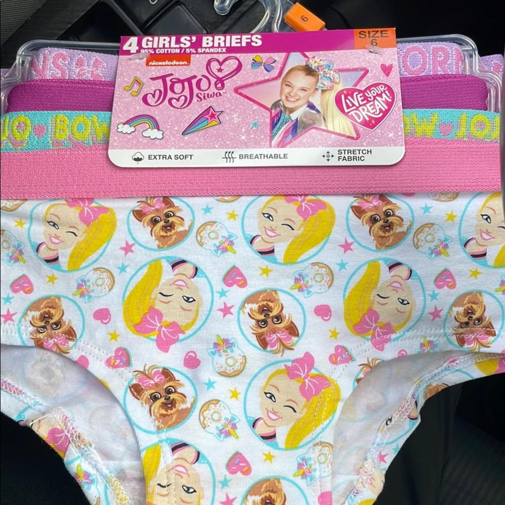 JoJo Siwa Pink and White Underwear Set with Playful Pattern